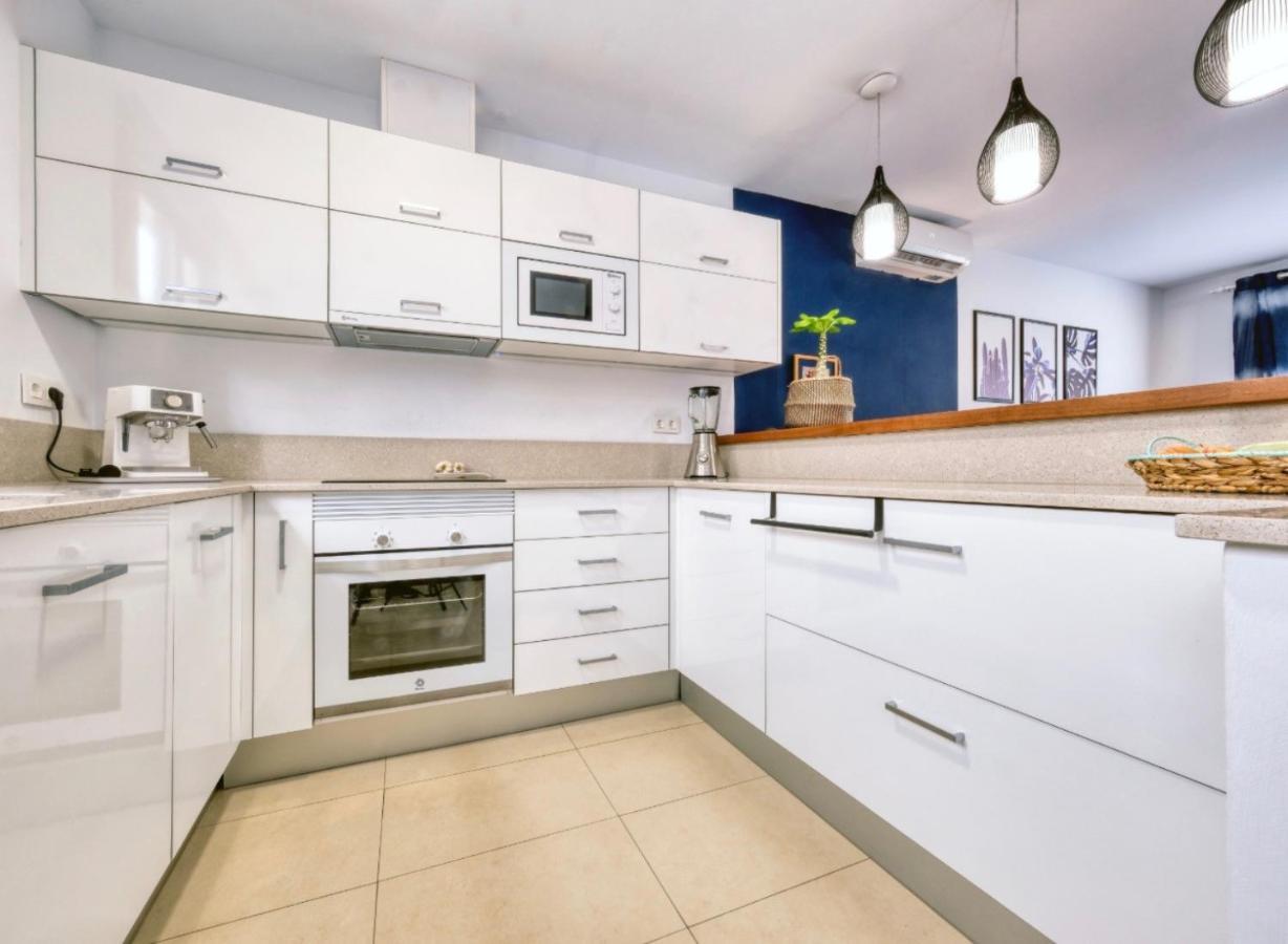 Casa Bleu 2 Floors ,2 Bedrooms ,Equipped Kitchen ,Balcony ,Terrace And Grill Puerto Calero Extérieur photo